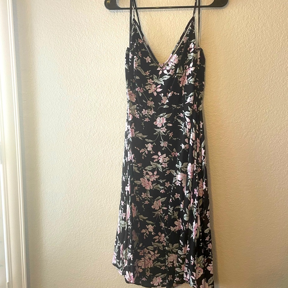 Lulus black dress